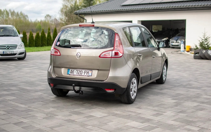 Renault Scenic cena 24950 przebieg: 243550, rok produkcji 2010 z Nisko małe 781